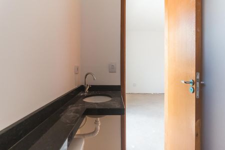 Casa de condomínio para alugar com 88m², 3 quartos e 2 vagasBanheiro da Suíte