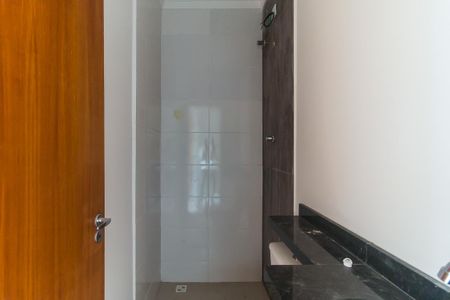 Casa de condomínio para alugar com 88m², 3 quartos e 2 vagasBanheiro