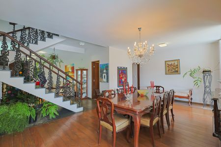 Sala 1 de apartamento para alugar com 3 quartos, 300m² em Anchieta, Belo Horizonte