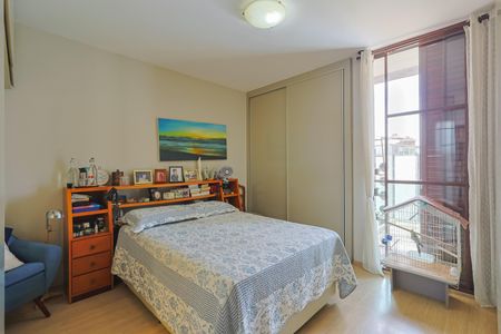 Apartamento à venda com 300m², 3 quartos e 3 vagasQuarto 2 - Suíte