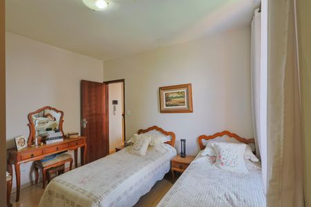 Apartamento à venda com 300m², 3 quartos e 3 vagasQuarto 3 - Suíte