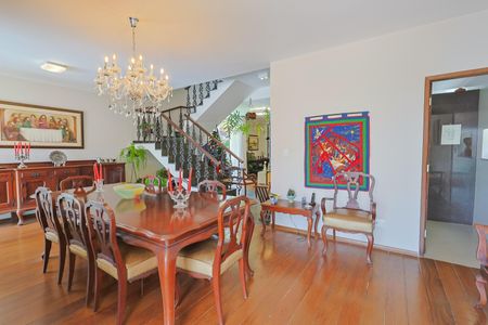 Apartamento à venda com 300m², 3 quartos e 3 vagasSala 1