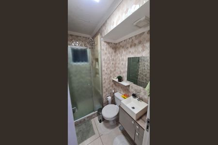 Apartamento à venda com 72m², 3 quartos e 1 vaga Apartamento à venda com 72m², 3 quartos e 1 vagaBanheiro
