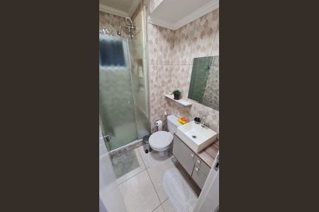 Apartamento à venda com 72m², 3 quartos e 1 vaga Apartamento à venda com 72m², 3 quartos e 1 vagaBanheiro