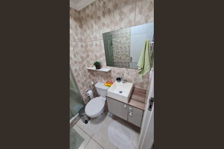 Apartamento à venda com 72m², 3 quartos e 1 vaga Apartamento à venda com 72m², 3 quartos e 1 vagaBanheiro