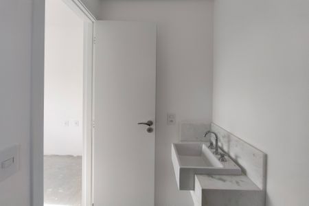 Banheiro Suíte de apartamento à venda com 2 quartos, 90m² em Jardim Aurelia, Campinas