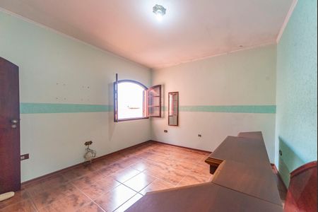 Casa à venda com 279m², 3 quartos e 3 vagasQuarto 2