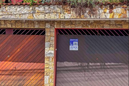 Casa à venda com 279m², 3 quartos e 3 vagasPlaca Instalada na Fachada