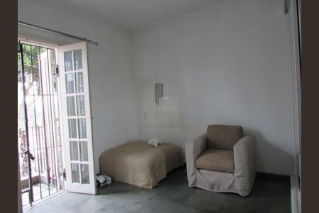 Casa à venda com 2 quartos, 100m² em Jardim Celeste, São Paulo