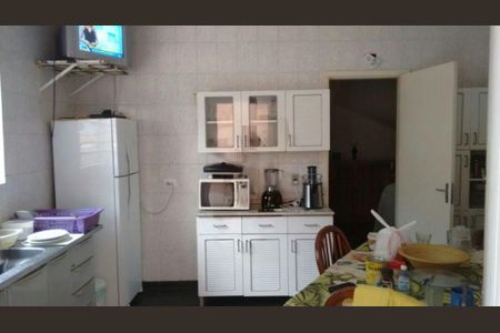 Casa à venda com 100m², 2 quartos e 2 vagas