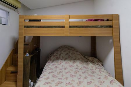 Casa à venda com 64m², 2 quartos e 1 vagaSuíte