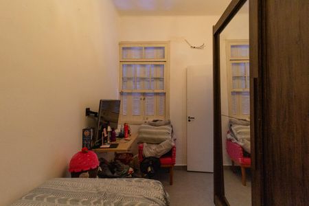 Casa à venda com 64m², 2 quartos e 1 vagaQuarto