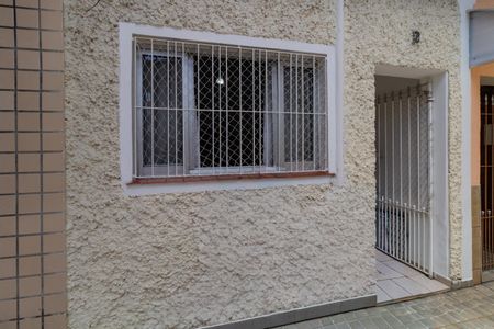 Fachada de casa à venda com 2 quartos, 64m² em Vila Romana, São Paulo