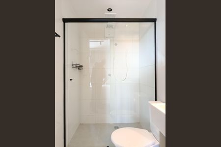 Studio para alugar com 28m², 1 quarto e sem vaga Studio para alugar com 28m², 1 quarto e sem vagaBanheiro