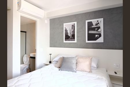 Estúdio de kitnet/studio para alugar com 1 quarto, 28m² em Pinheiros, São Paulo