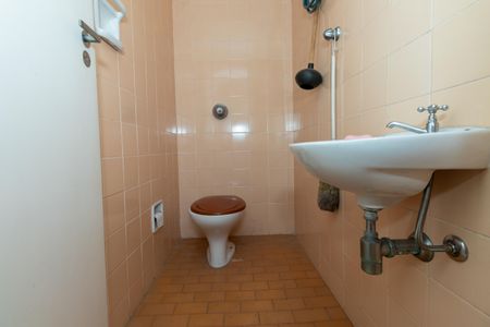 Apartamento à venda com 116m², 3 quartos e 1 vaga Apartamento à venda com 116m², 3 quartos e 1 vagaBanheiro de Serviço