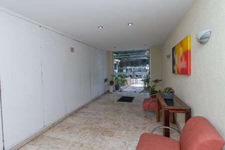 Apartamento à venda com 116m², 3 quartos e 1 vaga Apartamento à venda com 116m², 3 quartos e 1 vagaÁrea Comum - Hall