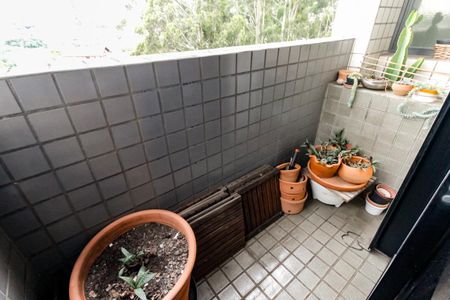 Apartamento à venda com 133m², 3 quartos e 2 vagasVaranda - Suíte