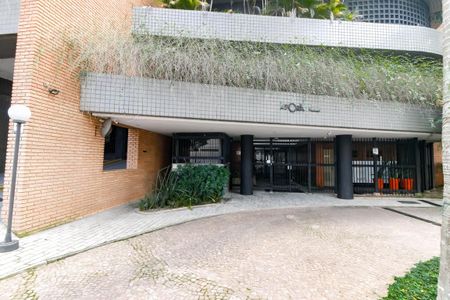Apartamento à venda com 133m², 3 quartos e 2 vagasFachada e portaria