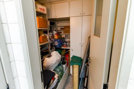 Apartamento à venda com 133m², 3 quartos e 2 vagasQuarto de Serviço