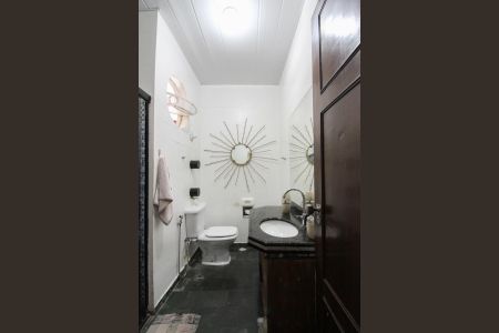 Casa para alugar com 360m², 3 quartos e 3 vagasBanheiro