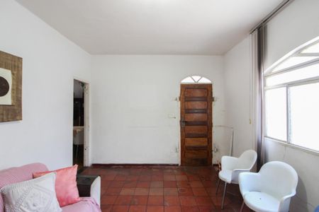 Sala de casa para alugar com 3 quartos, 360m² em Coqueiros, Belo Horizonte