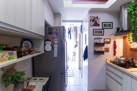 Apartamento à venda com 80m², 2 quartos e 1 vaga Apartamento à venda com 80m², 2 quartos e 1 vagaCozinha