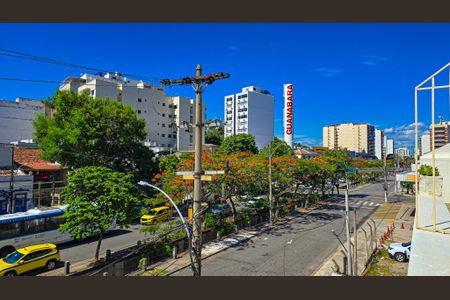 Apartamento à venda com 80m², 2 quartos e 1 vaga Apartamento à venda com 80m², 2 quartos e 1 vagaÁrea comum - Salão de festas vista