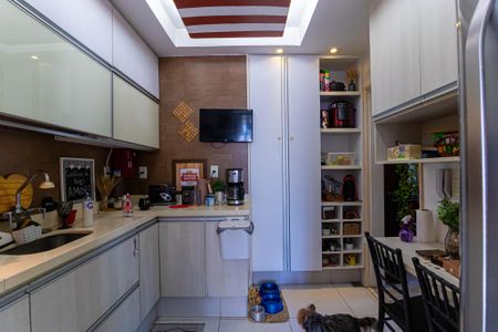 Apartamento à venda com 80m², 2 quartos e 1 vaga Apartamento à venda com 80m², 2 quartos e 1 vagaCozinha