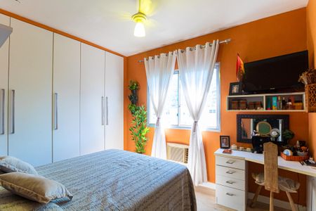 Apartamento à venda com 80m², 2 quartos e 1 vaga Apartamento à venda com 80m², 2 quartos e 1 vagaQuarto - Suíte