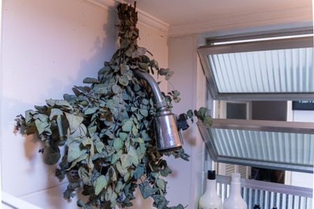 Apartamento à venda com 80m², 2 quartos e 1 vaga Apartamento à venda com 80m², 2 quartos e 1 vagaBanheiro Social