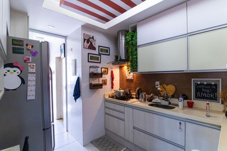 Apartamento à venda com 80m², 2 quartos e 1 vaga Apartamento à venda com 80m², 2 quartos e 1 vagaCozinha