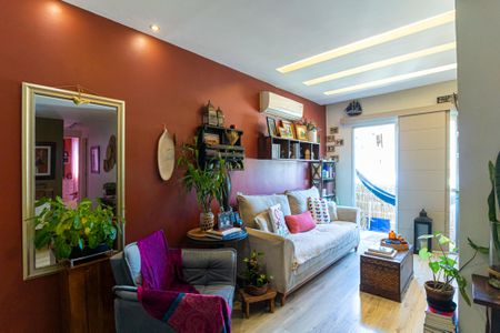 Apartamento à venda com 80m², 2 quartos e 1 vaga Apartamento à venda com 80m², 2 quartos e 1 vagaSala