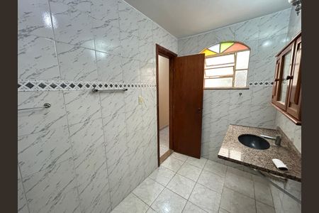 Casa para alugar com 85m², 2 quartos e sem vagaBanheiro