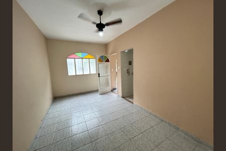 Sala de casa para alugar com 2 quartos, 85m² em Piedade, Rio de Janeiro