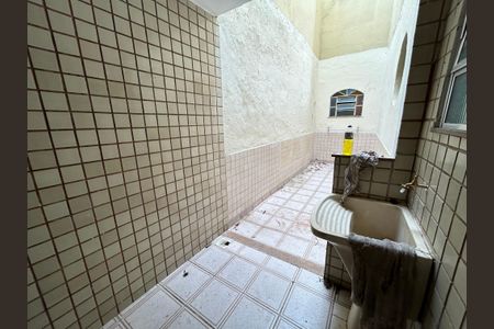 Casa para alugar com 85m², 2 quartos e sem vagaÁrea de Serviço