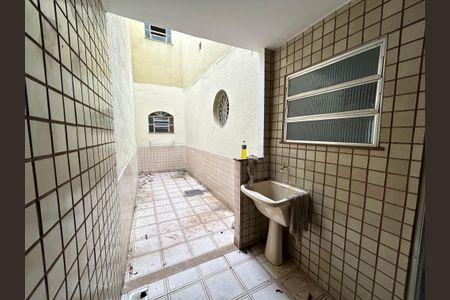 Casa para alugar com 85m², 2 quartos e sem vagaÁrea de Serviço