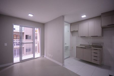 Sala  de apartamento para alugar com 2 quartos, 40m² em Vila Água Funda, São Paulo