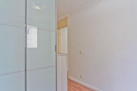 Quarto 2 de apartamento para alugar com 2 quartos, 46m² em Jardim Iris, São Paulo