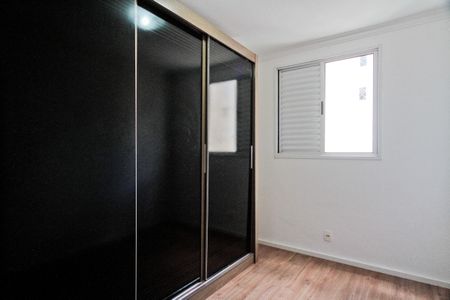 Quarto 1 de apartamento para alugar com 2 quartos, 46m² em Jardim Iris, São Paulo