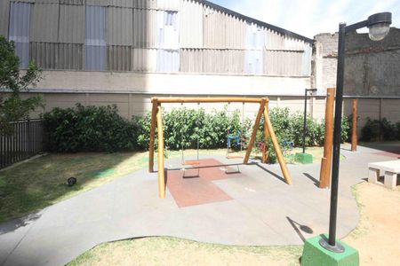 Apartamento para alugar com 36m², 2 quartos e sem vaga