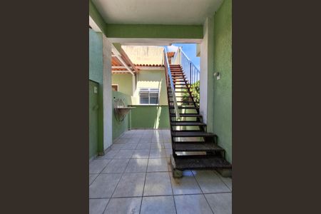 Casa à venda com 157m², 5 quartos e 1 vagaÁrea de serviço 2