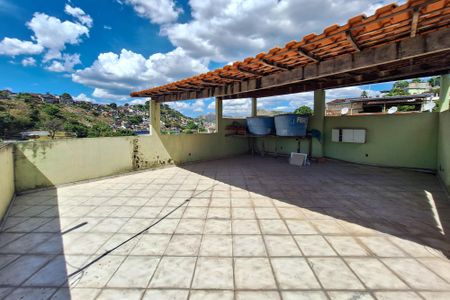 Casa à venda com 157m², 5 quartos e 1 vagaTerraço