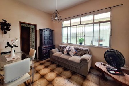 Casa à venda com 157m², 5 quartos e 1 vagaSala 1