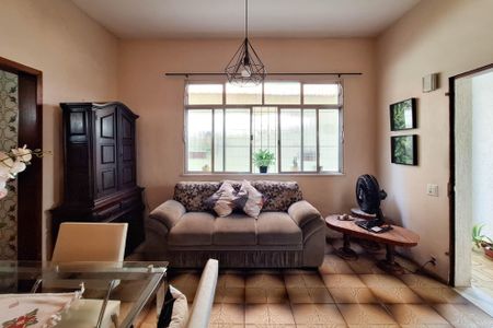 Sala 1 de casa à venda com 3 quartos, 157m² em Engenhoca, Niterói
