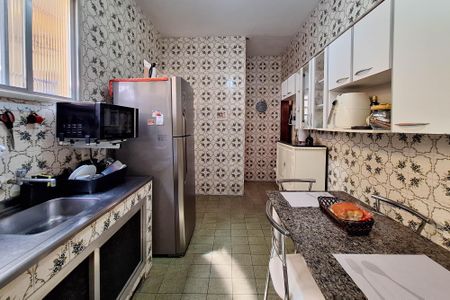 Casa à venda com 157m², 5 quartos e 1 vagaCozinha 1