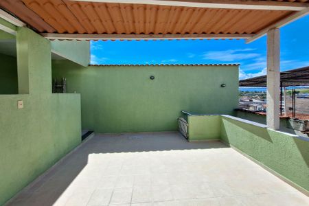 Casa à venda com 157m², 5 quartos e 1 vagaQuintal