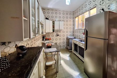 Casa à venda com 157m², 5 quartos e 1 vagaCozinha 1