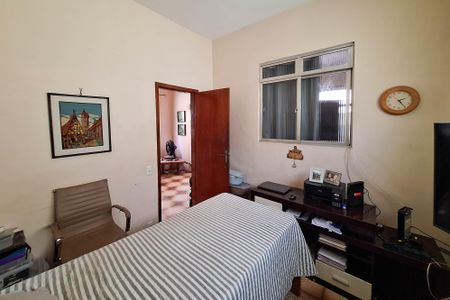 Casa à venda com 157m², 5 quartos e 1 vagaQuarto 2