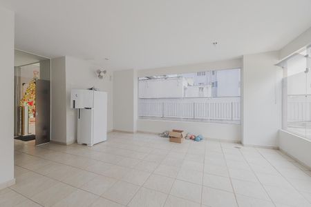 Apartamento à venda com 84m², 2 quartos e 1 vaga Apartamento à venda com 84m², 2 quartos e 1 vagaSalão de Festas